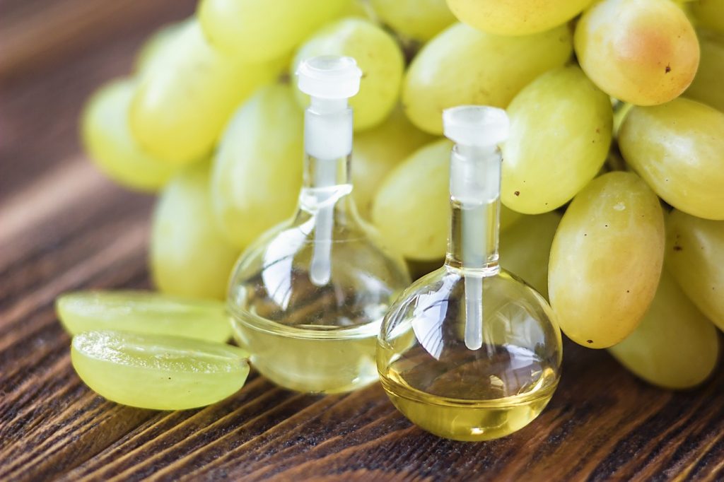 olejek-winogronowy-i-inne-naturalne-olejki